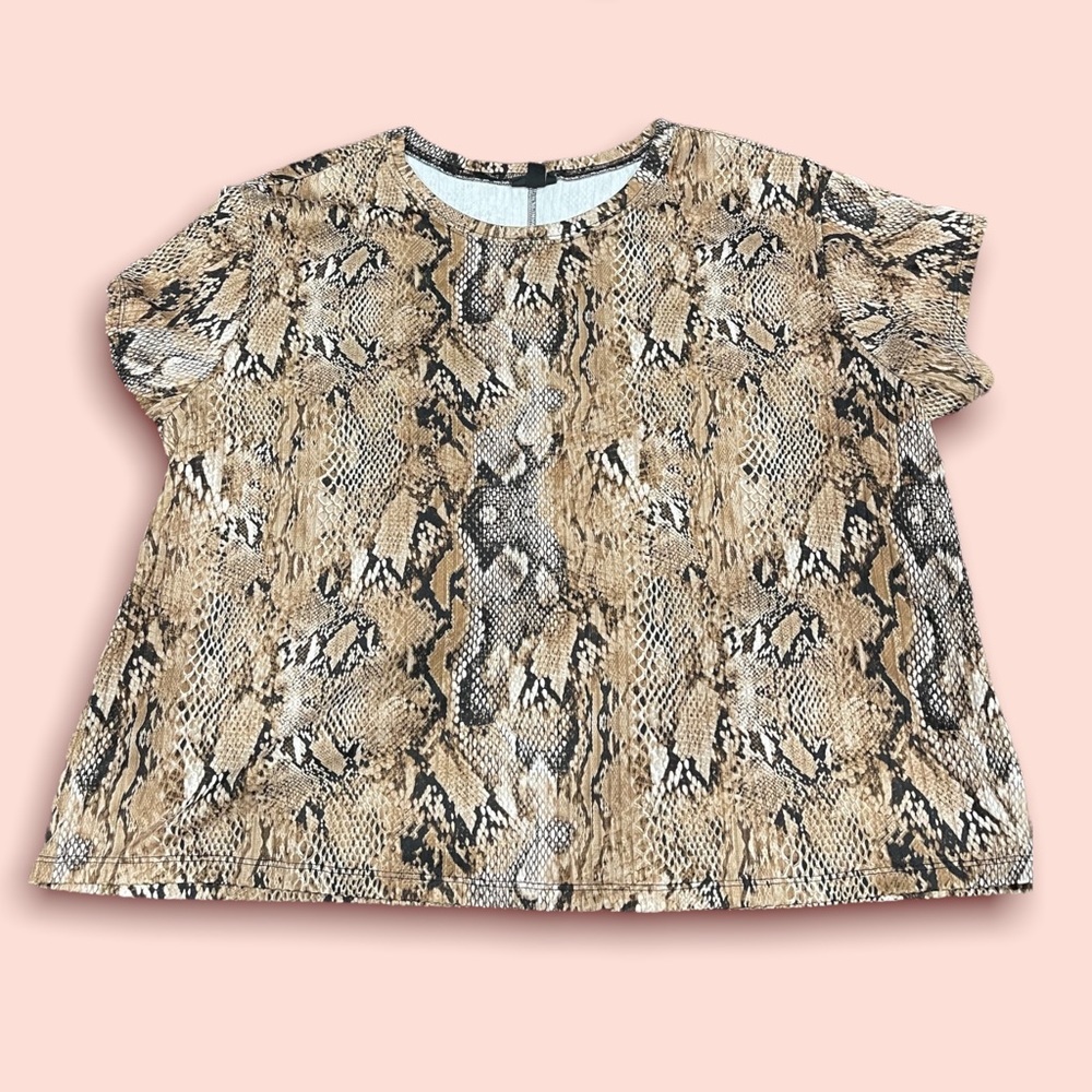 Torrid Ribbed textured Snakeskin Crop Top